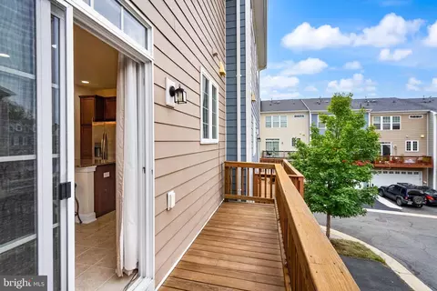 42686 Tunstall Ter, Ashburn, VA 20147 photo 14