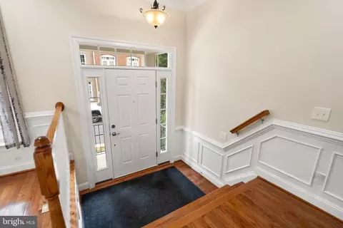 42686 Tunstall Ter, Ashburn, VA 20147 photo 4