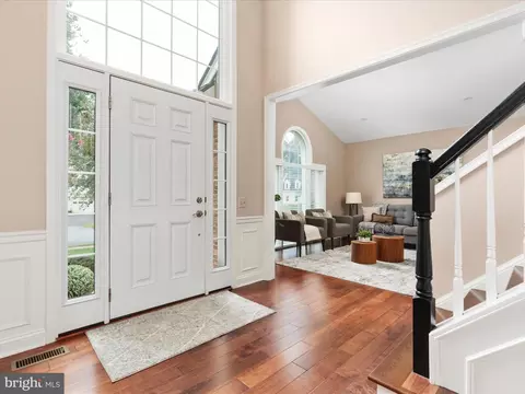 20462 Quarterpath Trace Cir, Sterling, VA 20165 photo 4