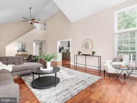 20462 Quarterpath Trace Cir, Sterling, VA 20165 photo 18