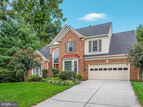 20462 Quarterpath Trace Cir, Sterling, VA 20165 photo 3