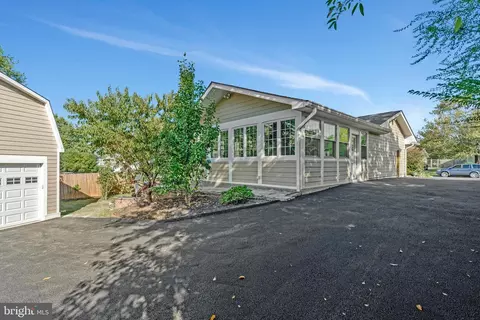 Other - 400 E Poplar Rd, Sterling, VA 20164 photo 10 of 11