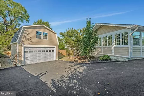 Other - 400 E Poplar Rd, Sterling, VA 20164 photo 7 of 11