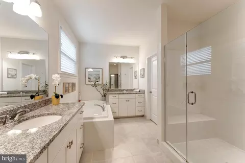 Bath - 42788 Macbeth Ter, Ashburn, VA 20148 photo 2 of 4