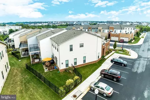 View/Area - 42788 Macbeth Ter, Ashburn, VA 20148 photo 3 of 7