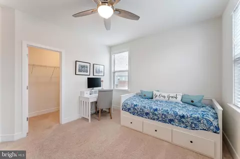 Bedroom - 42788 Macbeth Ter, Ashburn, VA 20148 photo 5 of 7