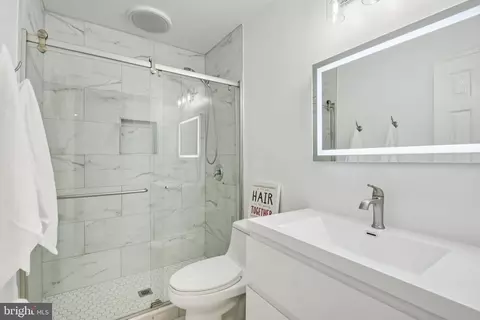 43361 Deepspring Ct, Ashburn, VA 20147 photo 34