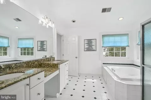43361 Deepspring Ct, Ashburn, VA 20147 photo 32