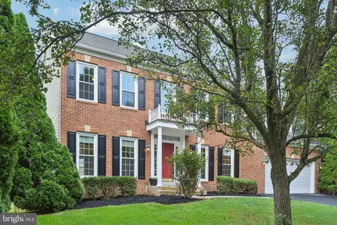 43361 Deepspring Ct, Ashburn, VA 20147 photo 2
