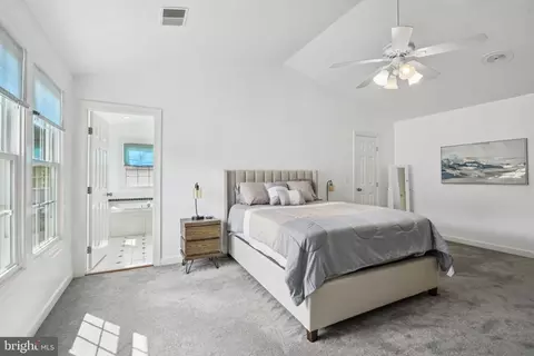 43361 Deepspring Ct, Ashburn, VA 20147 photo 30