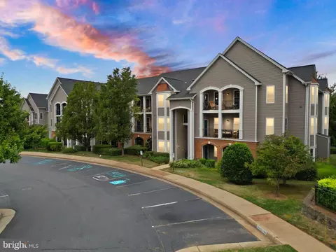 46608 Drysdale Ter #101, Sterling, VA 20165