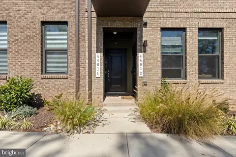 44614 Wolfhound Sq, Ashburn, VA 20147 photo 3