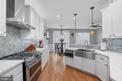 43258 Tumbletree Ter, Broadlands, VA 20148 photo 14