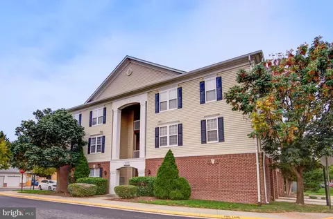 42539 Mayflower Ter #204, Brambleton, VA 20148