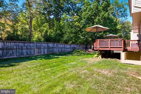 Exterior - 21563 Awbrey Pl, Broadlands, VA 20148 photo 9 of 17