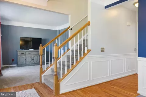 Entry Way - 21563 Awbrey Pl, Broadlands, VA 20148 photo 8 of 16