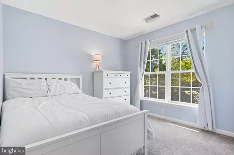 Bedroom - 21563 Awbrey Pl, Broadlands, VA 20148 photo 6 of 8