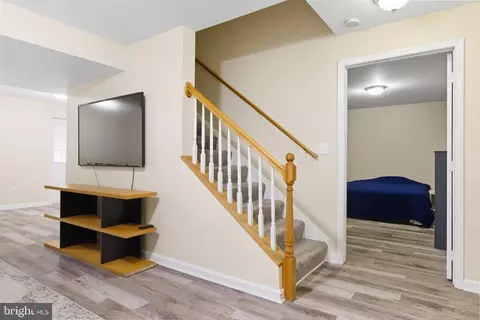 Entry Way - 21563 Awbrey Pl, Broadlands, VA 20148 photo 15 of 16