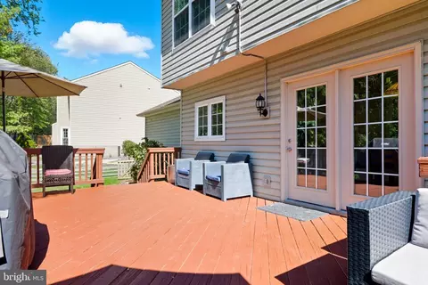 Exterior - 21563 Awbrey Pl, Broadlands, VA 20148 photo 15 of 17