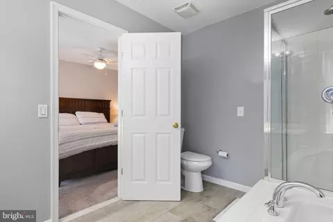 Entry Way - 21563 Awbrey Pl, Broadlands, VA 20148 photo 10 of 16
