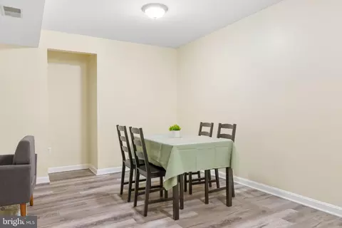 Dining - 21563 Awbrey Pl, Broadlands, VA 20148 photo 6 of 6