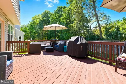 Exterior - 21563 Awbrey Pl, Broadlands, VA 20148 photo 13 of 17