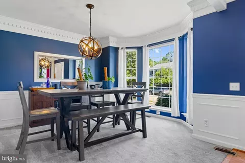 Dining - 21563 Awbrey Pl, Broadlands, VA 20148 photo 2 of 6