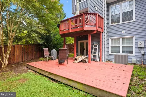 Exterior - 47587 Comer Sq, Sterling, VA 20165 photo 10 of 12