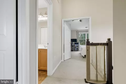 Entry Way - 47587 Comer Sq, Sterling, VA 20165 photo 11 of 14