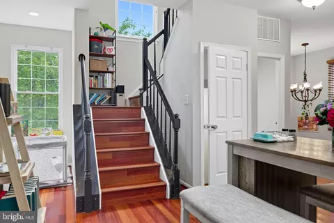 Entry Way - 47587 Comer Sq, Sterling, VA 20165 photo 8 of 14