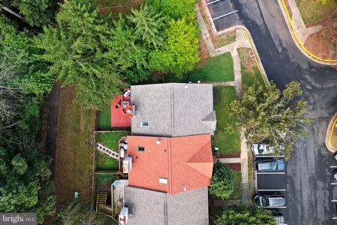 View/Area - 47587 Comer Sq, Sterling, VA 20165 photo 4 of 5