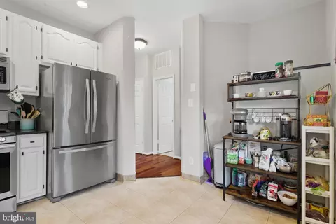 Entry Way - 47587 Comer Sq, Sterling, VA 20165 photo 4 of 14