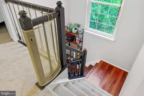 Entry Way - 47587 Comer Sq, Sterling, VA 20165 photo 9 of 14