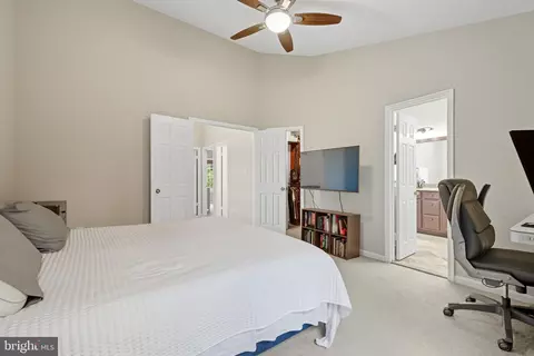 Bedroom - 47587 Comer Sq, Sterling, VA 20165 photo 2 of 6