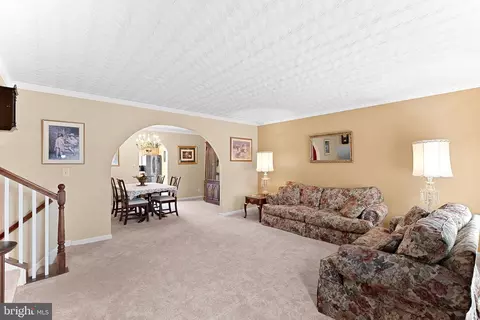Other - 224 W Beech Rd, Sterling, VA 20164 photo 3 of 20
