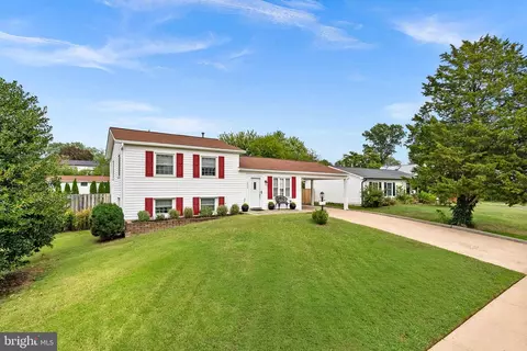 Other - 224 W Beech Rd, Sterling, VA 20164 photo 2 of 20