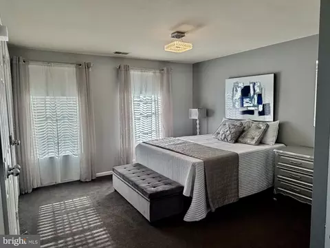 43800 Stonebridge Dr, Ashburn, VA 20147 photo 24