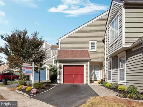43800 Stonebridge Dr, Ashburn, VA 20147 photo 51