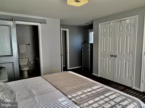 43800 Stonebridge Dr, Ashburn, VA 20147 photo 25