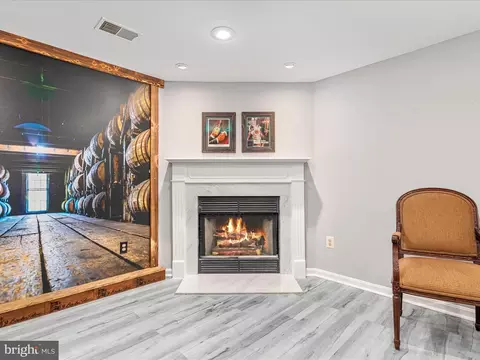 43800 Stonebridge Dr, Ashburn, VA 20147 photo 35