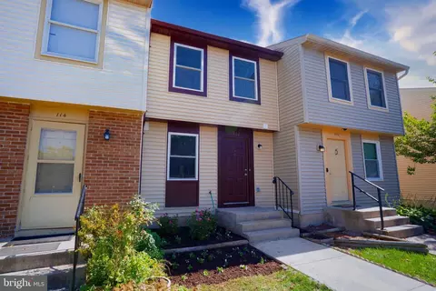 Exterior - 112 Argus Pl, Sterling, VA 20164 photo 2 of 6