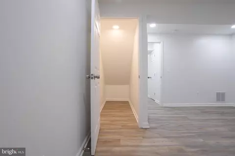 Entry Way - 112 Argus Pl, Sterling, VA 20164 photo 6 of 6