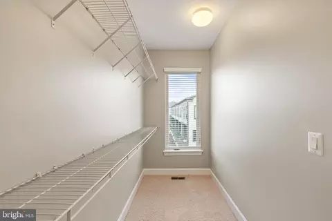 20396 Roslindale Dr, Ashburn, VA 20147 photo 36