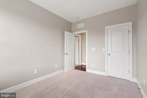 20396 Roslindale Dr, Ashburn, VA 20147 photo 41