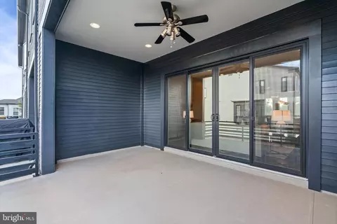 20396 Roslindale Dr, Ashburn, VA 20147 photo 30