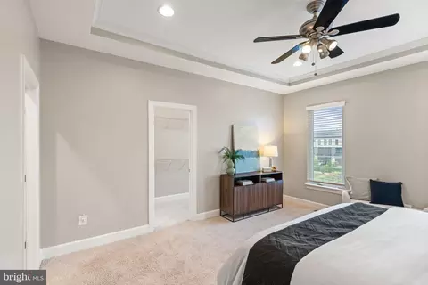 20396 Roslindale Dr, Ashburn, VA 20147 photo 32