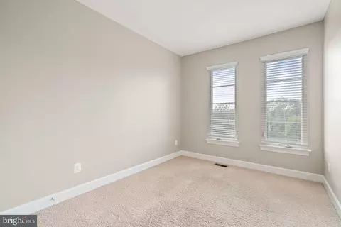 20396 Roslindale Dr, Ashburn, VA 20147 photo 40