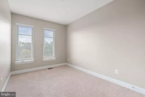 20396 Roslindale Dr, Ashburn, VA 20147 photo 42