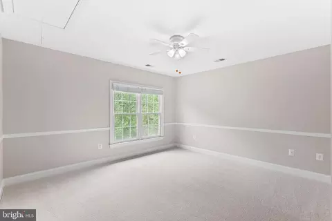 Bedroom - 42645 Cochrans Lock Dr, Ashburn, VA 20148 photo 4 of 11