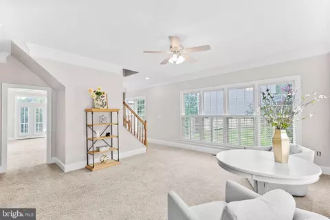 Living - 42645 Cochrans Lock Dr, Ashburn, VA 20148 photo 6 of 10